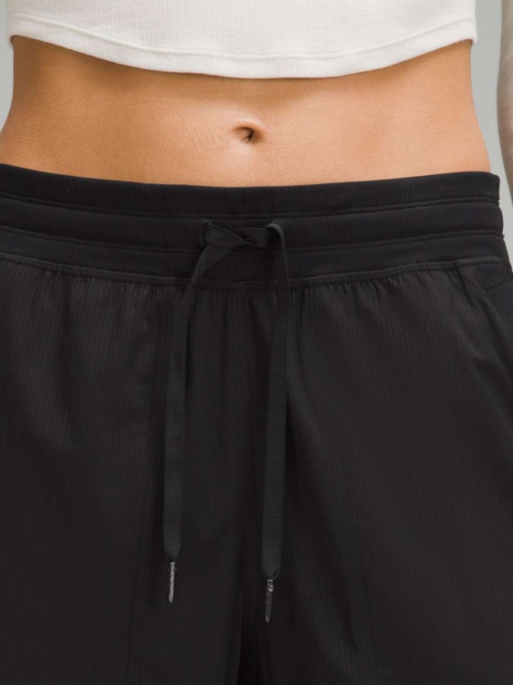Lululemon Dance Studio Relaxed-Fit
Mid-Rise Black Cargo Pant - Picture 7 of 14